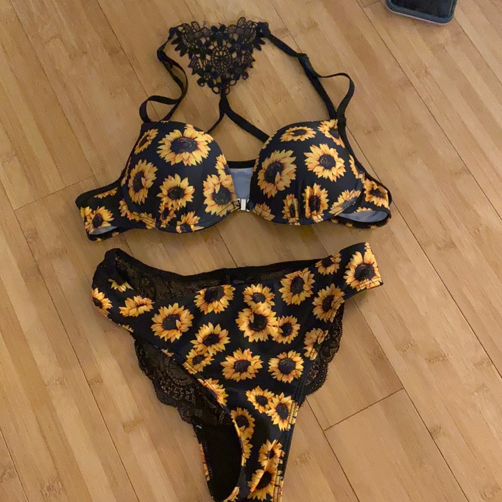 Lingerie set